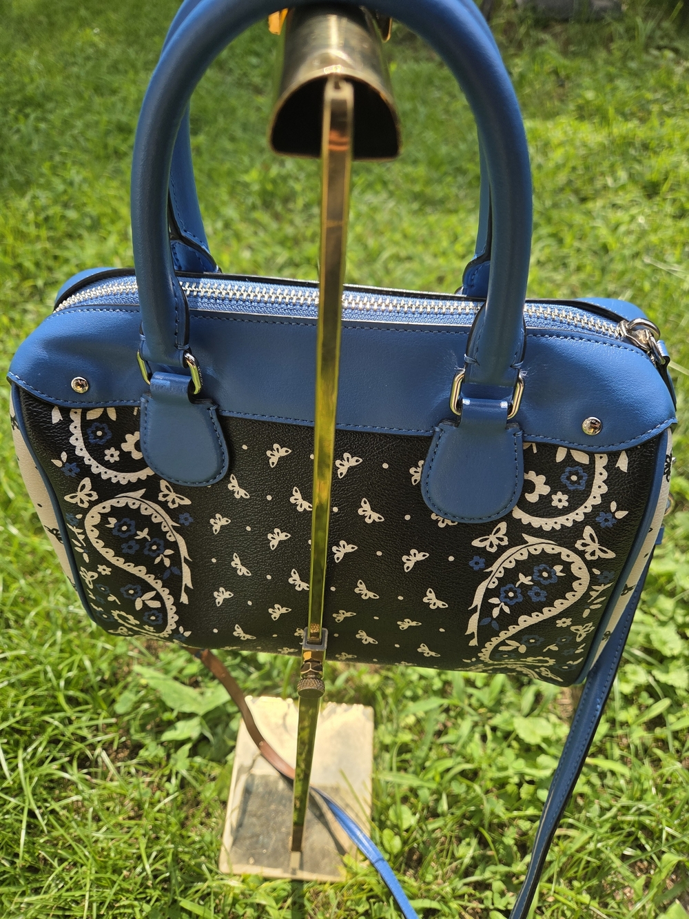 Coach Rowan Bandana Print Mini - Picture 4 of 11